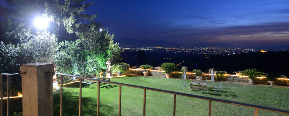 Palazzo Bove vista panoramica di notte